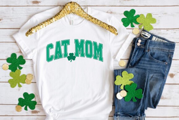 St.Patrick's Day Cat Mom SVG: Crafts & Graphics
