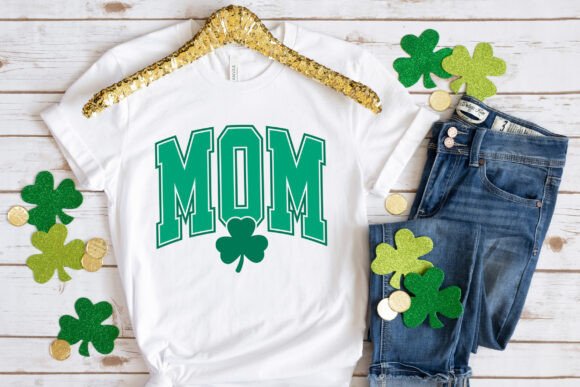 St.Patrick's Day Mom SVG: Graphics for Crafts